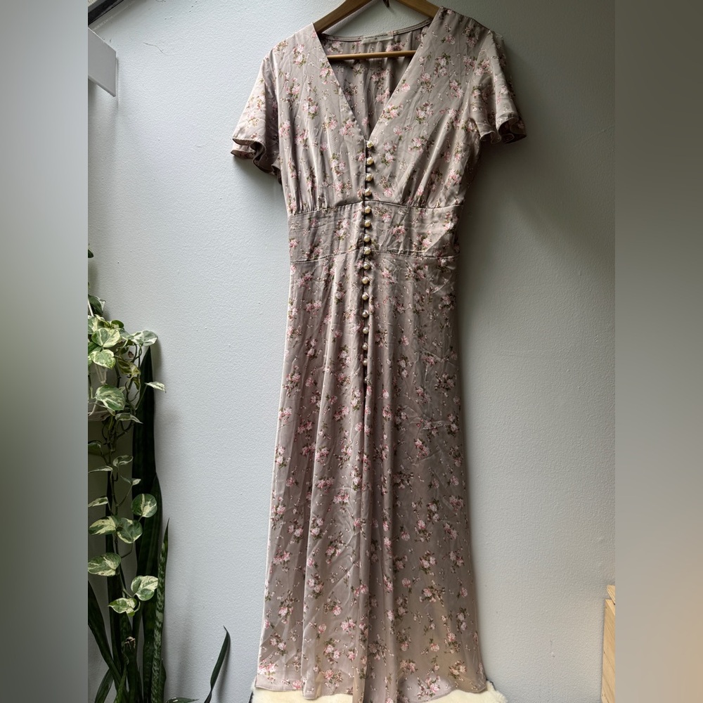 Genuine Silk Floral Button-Down Midi Summer Dress - Picture 2 of 9